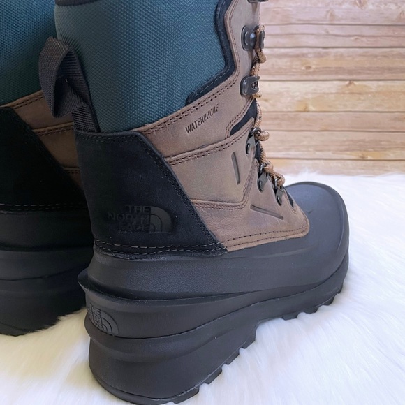 The North Face Men’s Chilkat V 400 Waterproof Boots - Picture 4 of 8